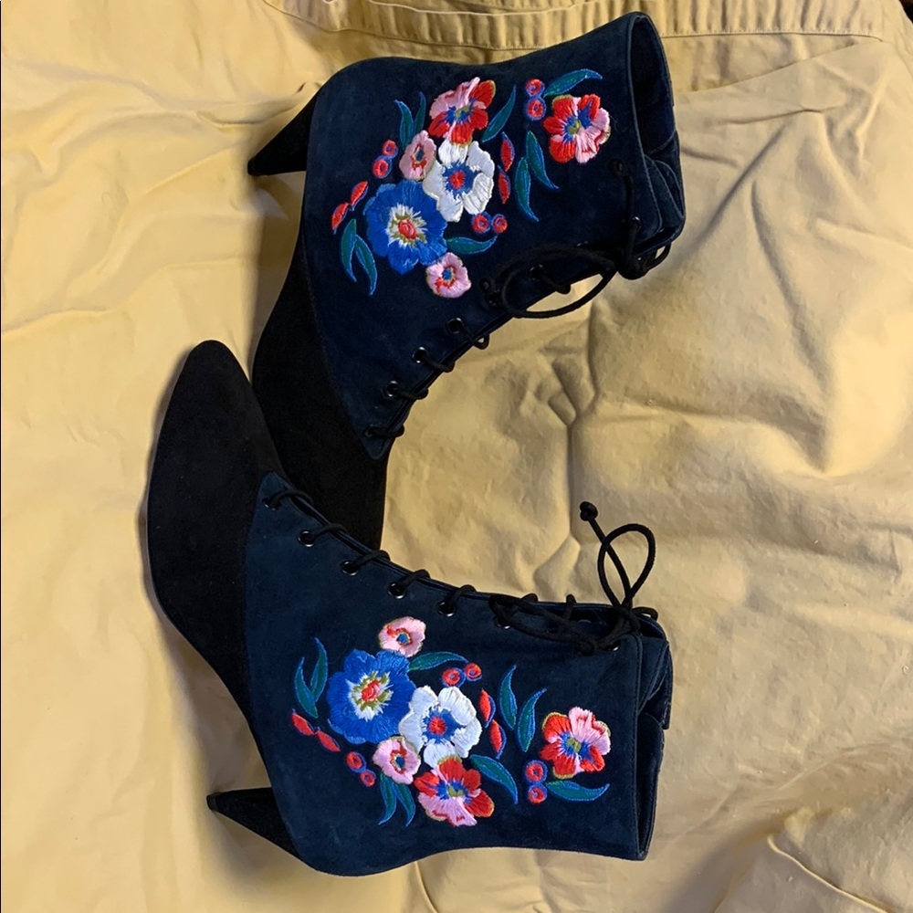 Tory Burch Cassidy Embroidered floral Women's suede leather boots - Picture 7 of 14